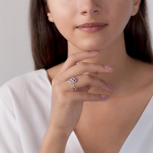 Pierścionek SAVICKI: białe złoto, rubiny, diamenty